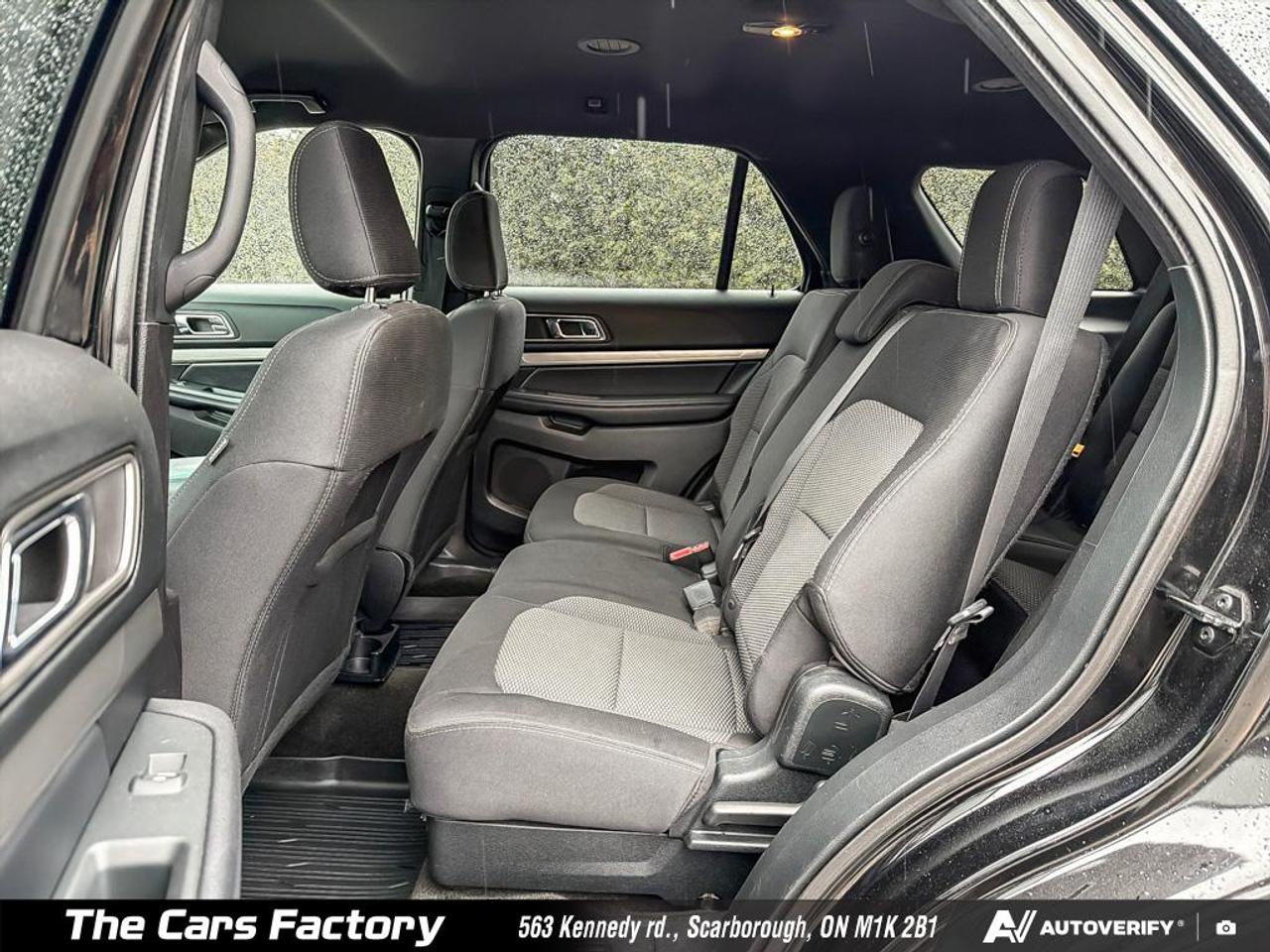 2018 Ford Explorer XLT 4WD Apple Carplay - No Accident! Photo