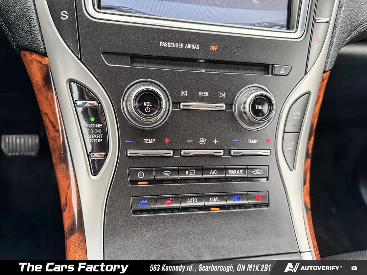2016 Lincoln MKX Reserve AWD 1- Owner | No Accidents | Fully Loaded Photo
