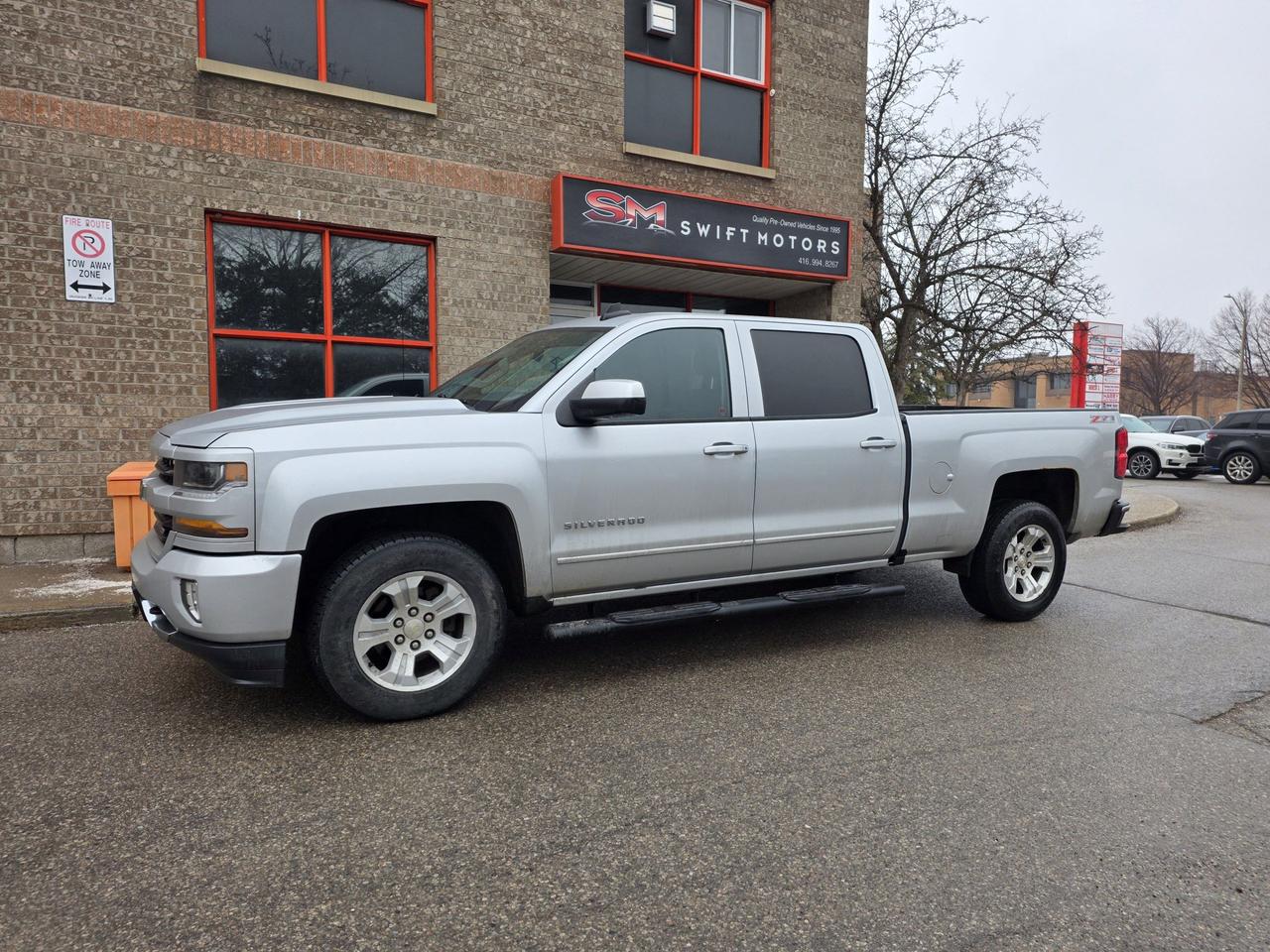 2017 Chevrolet Silverado 1500 LT Z71 4x4 Photo0