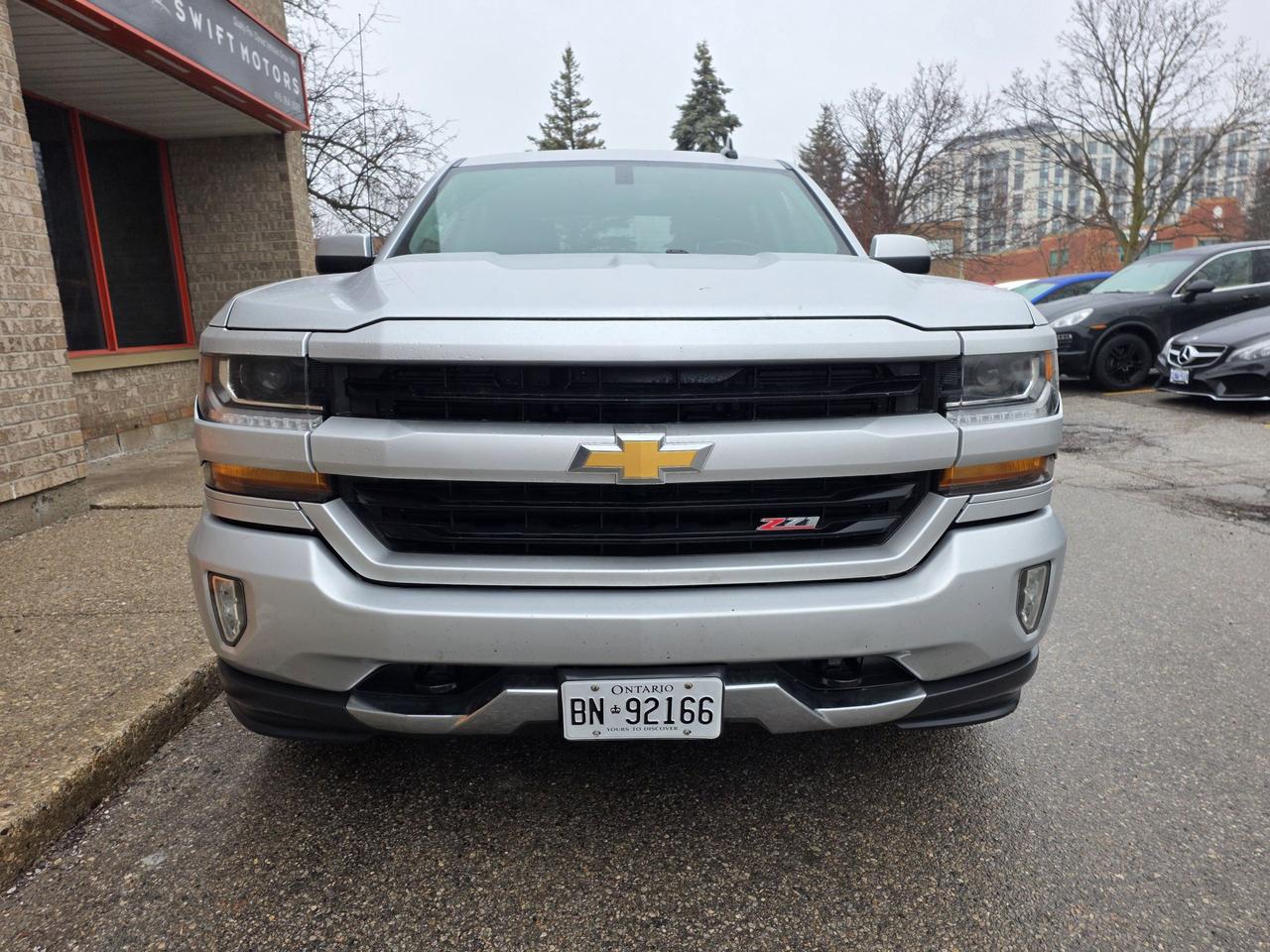 2017 Chevrolet Silverado 1500 LT Z71 4x4 Photo