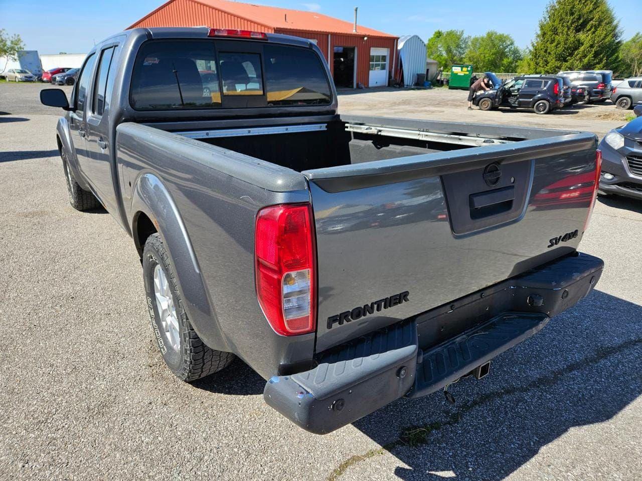 2016 Nissan Frontier SV Photo