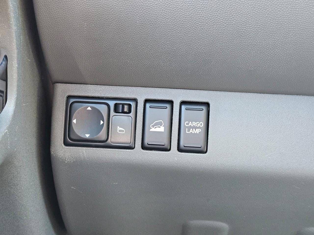 2016 Nissan Frontier SV Photo
