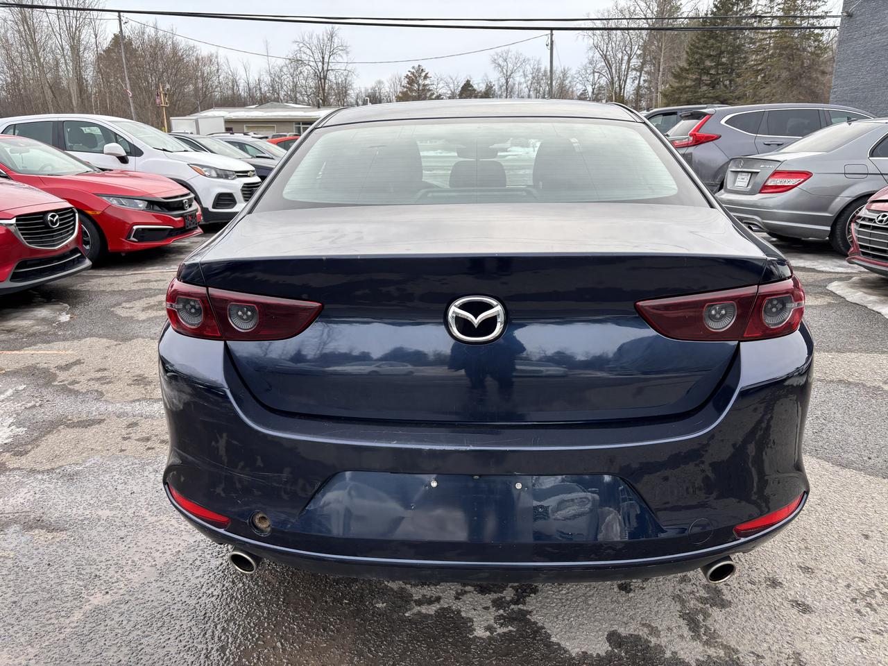 2021 Mazda MAZDA3 GX Photo4