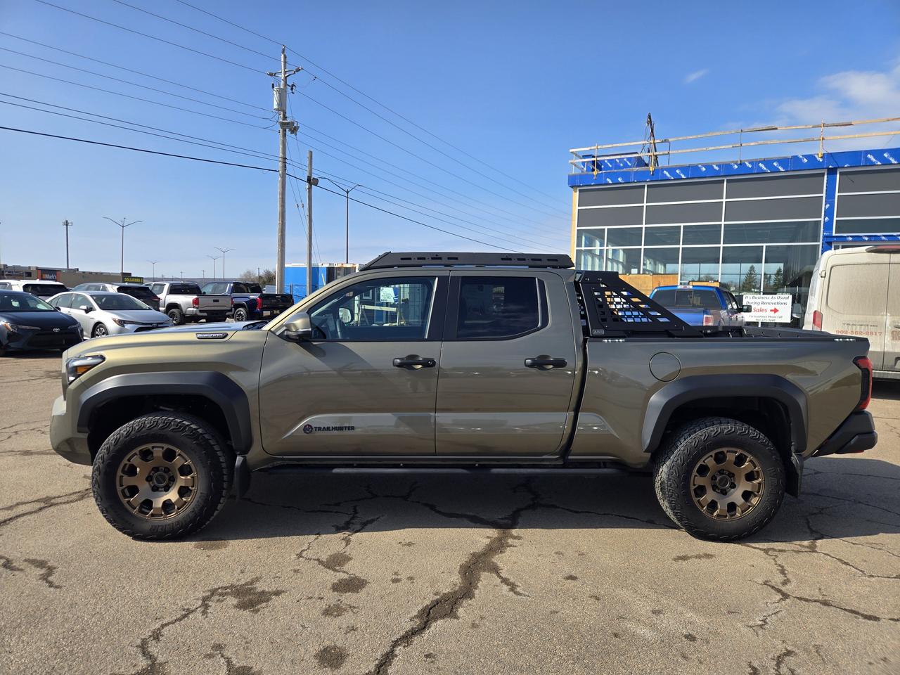 2025 Toyota Tacoma TRAILHUNTER Photo1