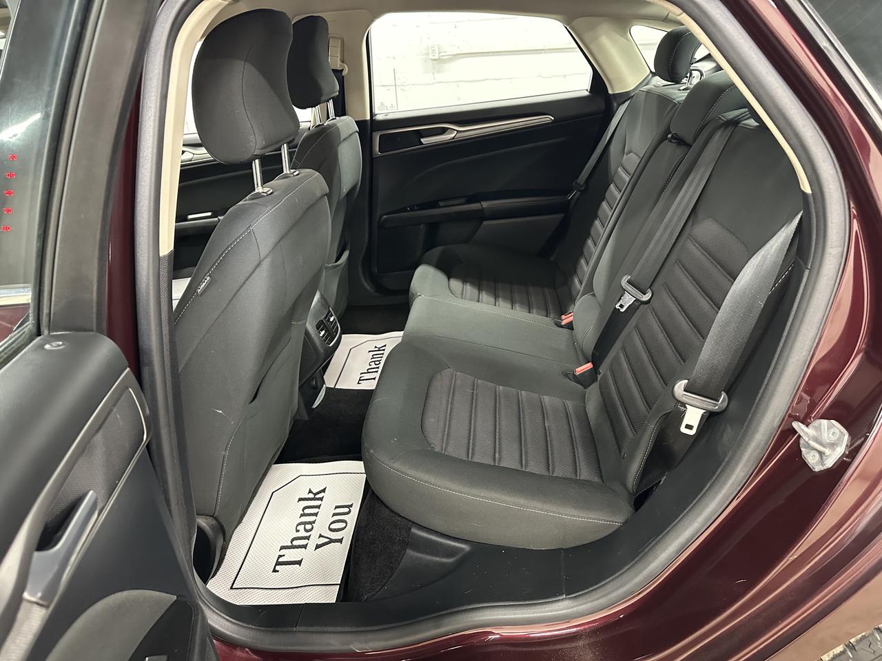 2017 Ford Fusion 4dr Sdn SE FWD Photo