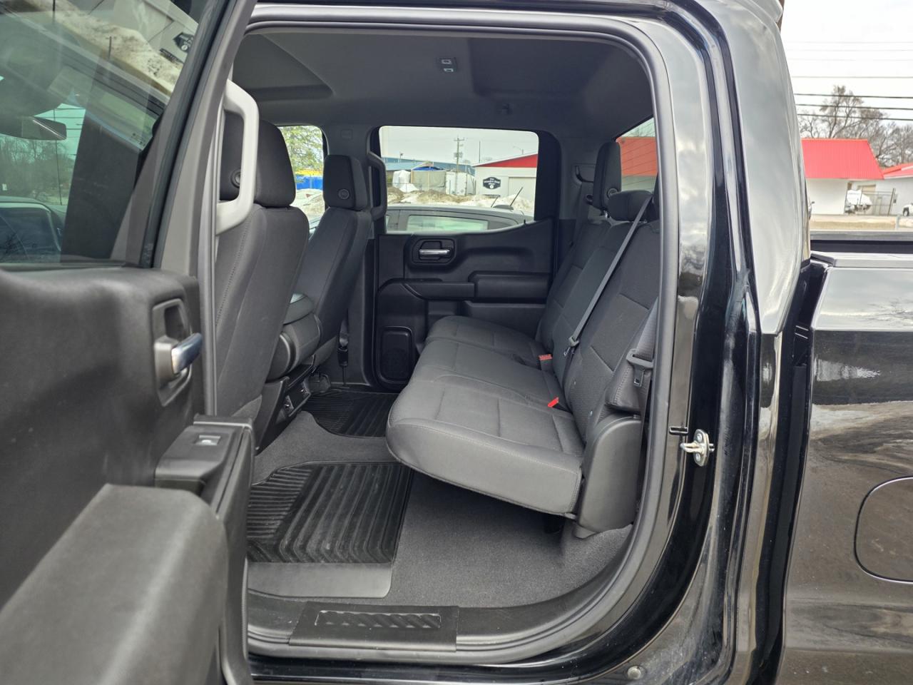 2024 GMC Sierra 1500 Pro Crew Cab 4WD Photo