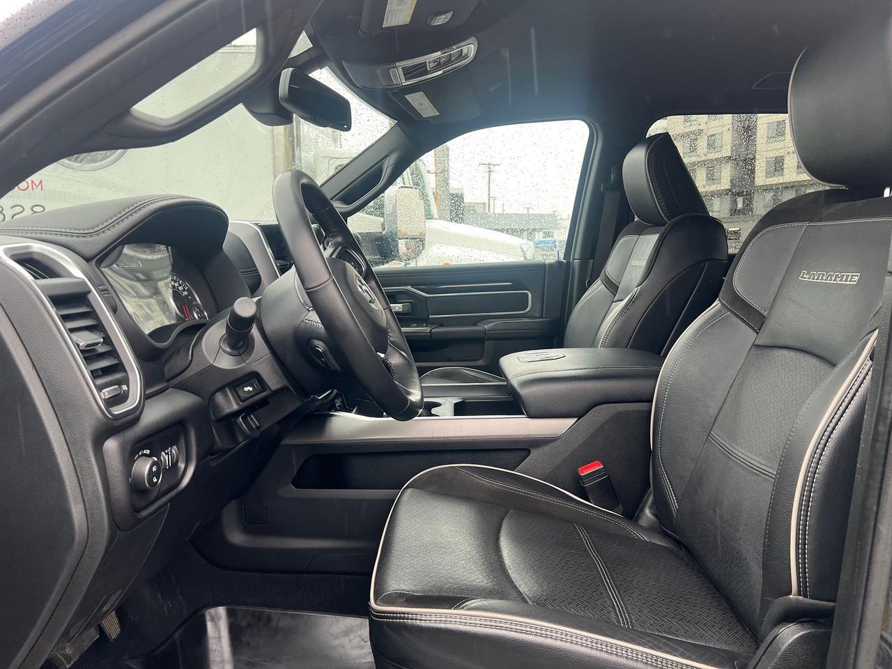 2022 RAM 3500 Laramie Photo13