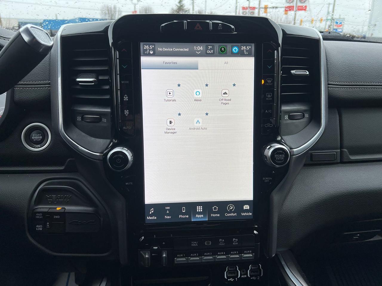 2022 RAM 3500 Laramie Photo16