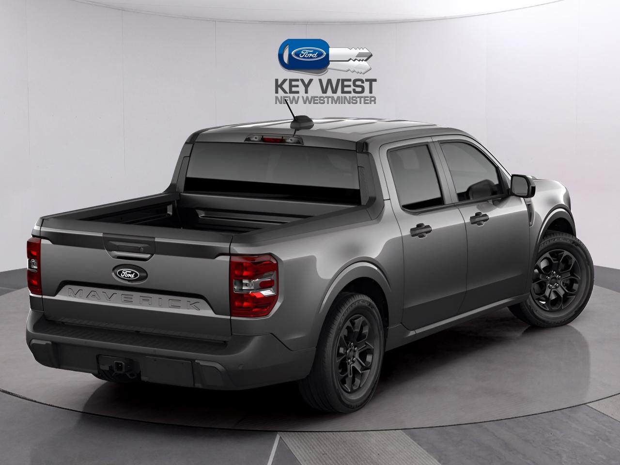 2026 Ford Maverick XLT AWD SuperCrew Hybrid Photo2