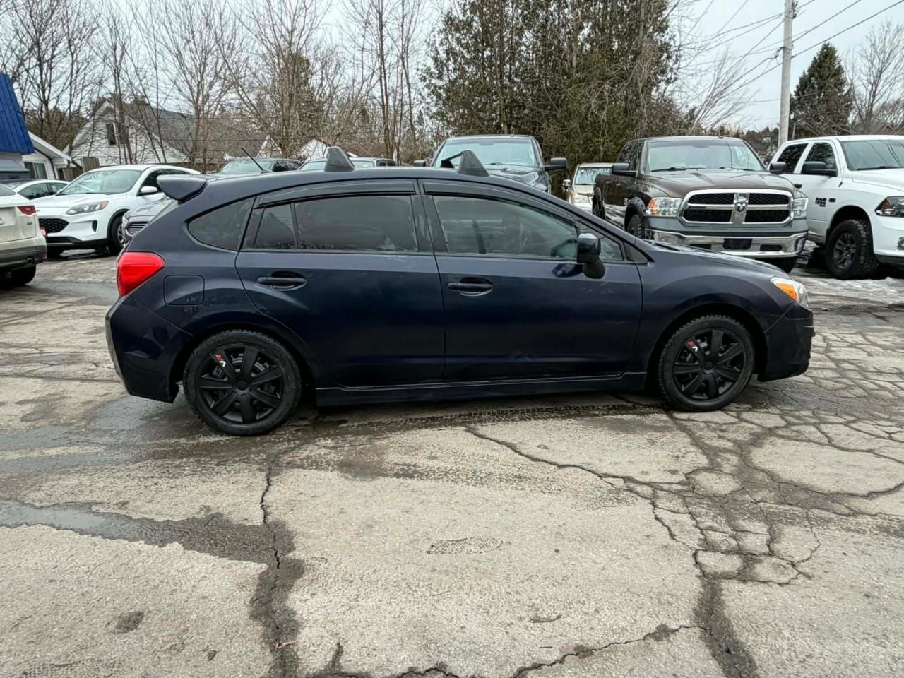 2014 Subaru Impreza 5dr Auto 2.0i Premium Photo