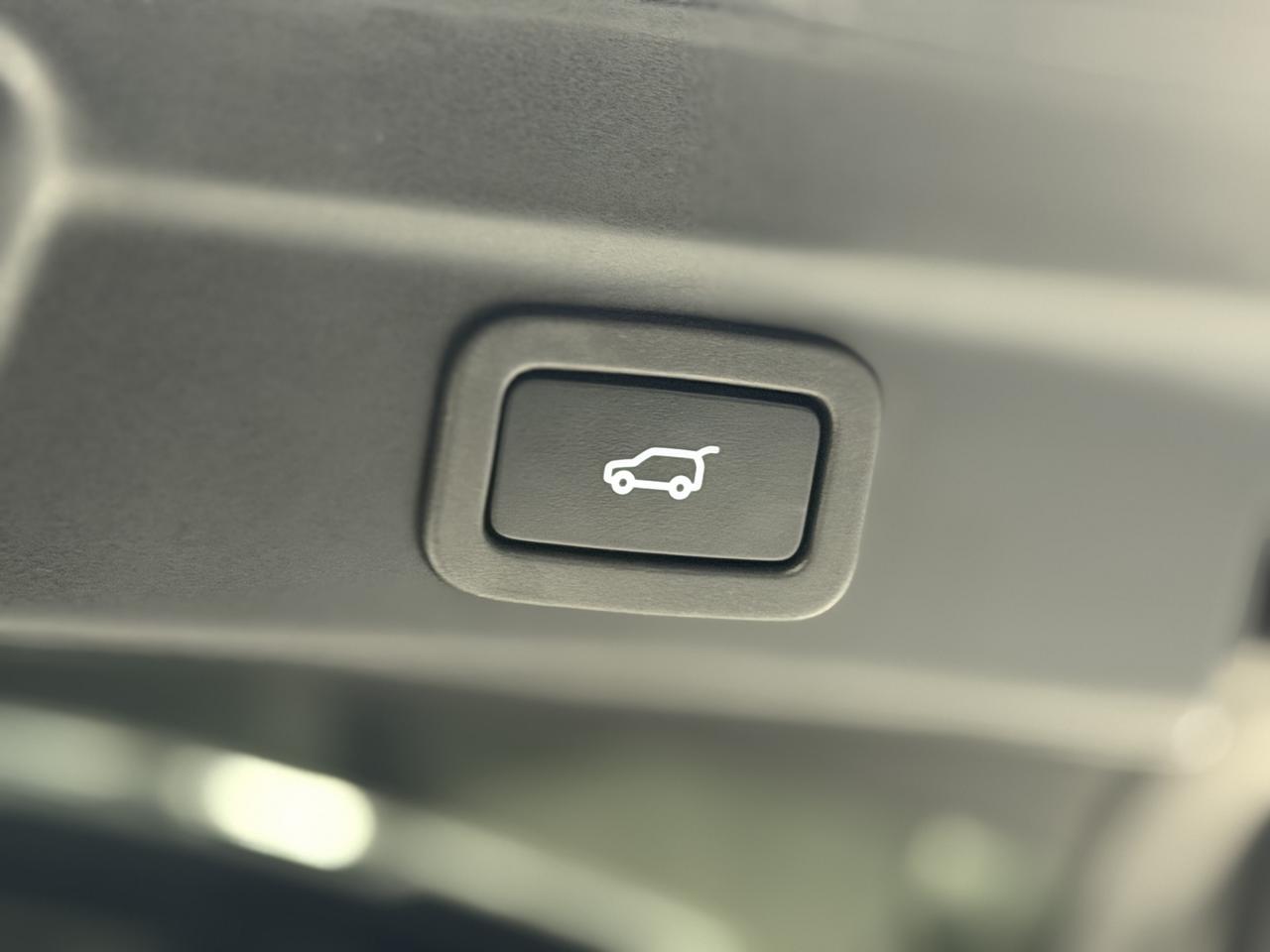 2020 Jaguar F-PACE S AWD|NAV|BACKUP|BUCKET SEATS|LKA|BSM|HUD| Photo