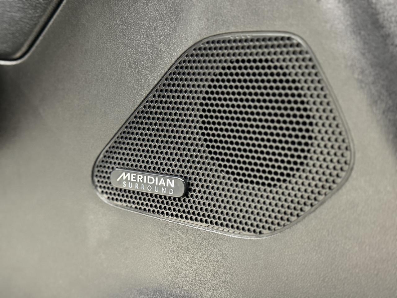 2020 Jaguar F-PACE S AWD|NAV|BACKUP|BUCKET SEATS|LKA|BSM|HUD| Photo