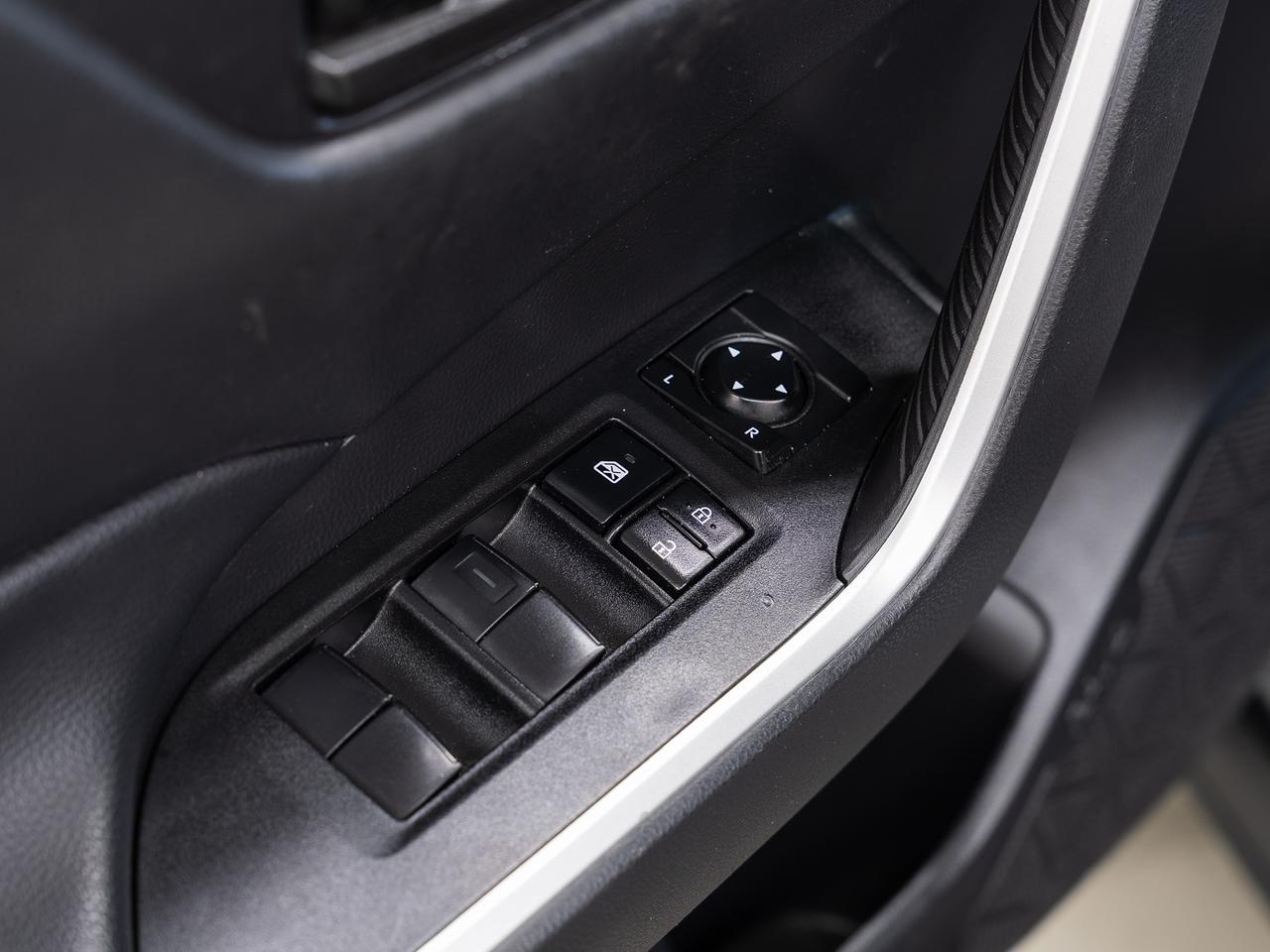 2023 Toyota RAV4 LE AWD | ACC | LaneDep | Heated Seats | CarPlay