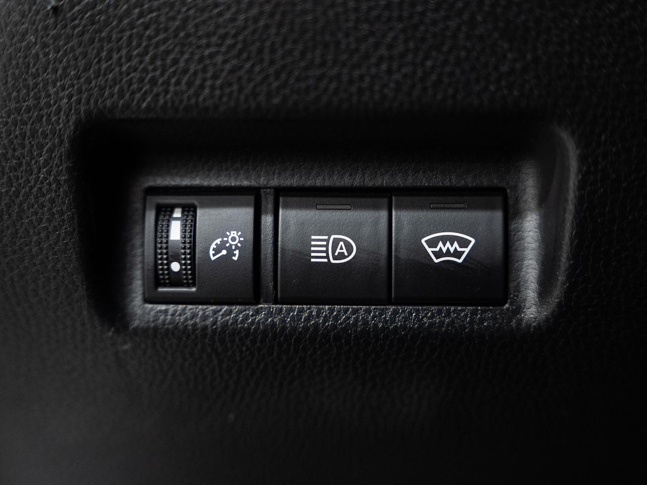 2023 Toyota RAV4 LE AWD | ACC | LaneDep | Heated Seats | CarPlay Photo