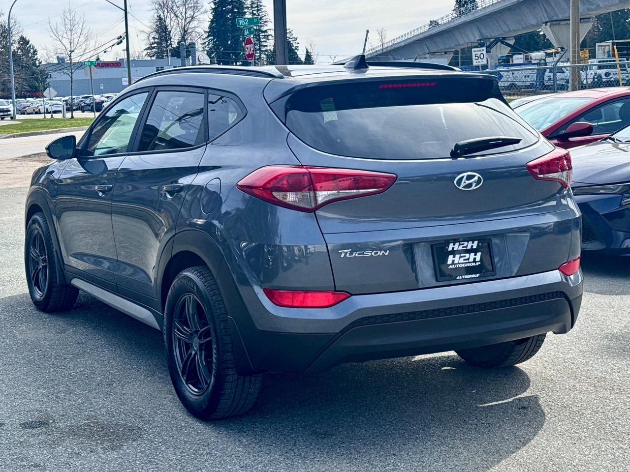 2018 Hyundai Tucson FINANCING AVAILABLE Photo7