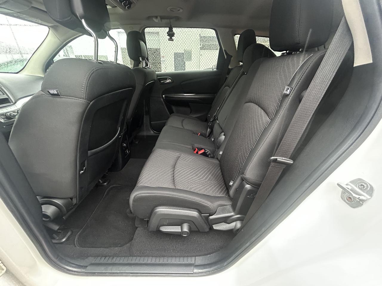 2012 Dodge Journey SXT - Photo #10