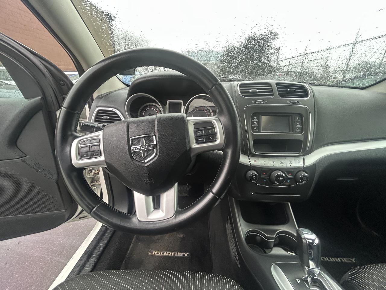 2012 Dodge Journey SXT - Photo #12