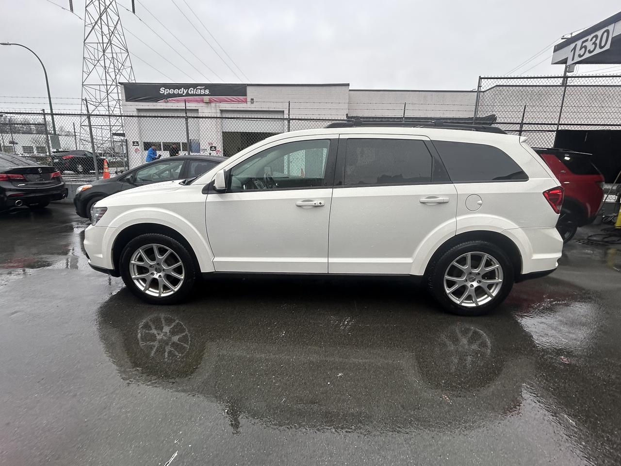 2012 Dodge Journey SXT - Photo #2