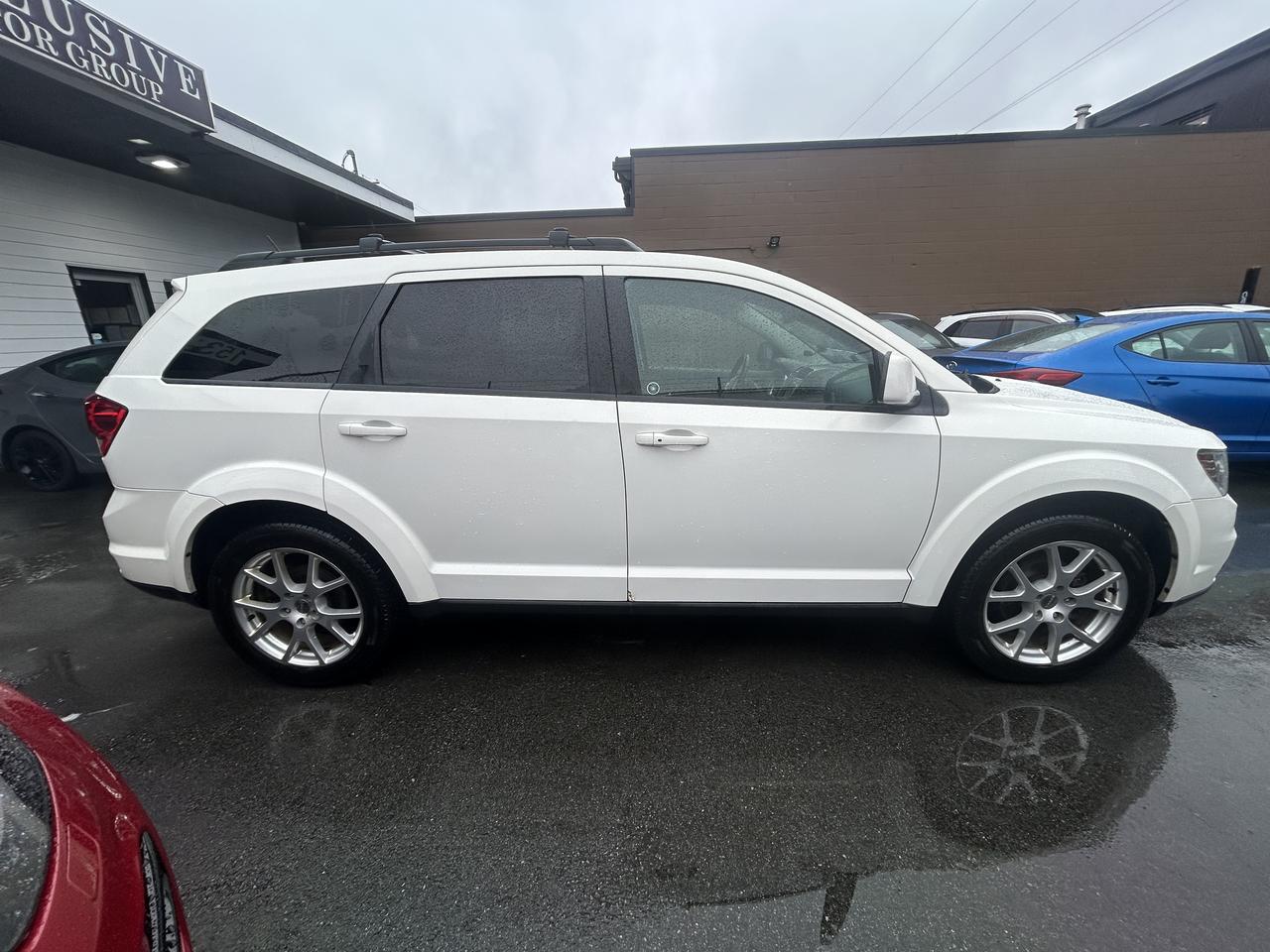 2012 Dodge Journey SXT - Photo #5