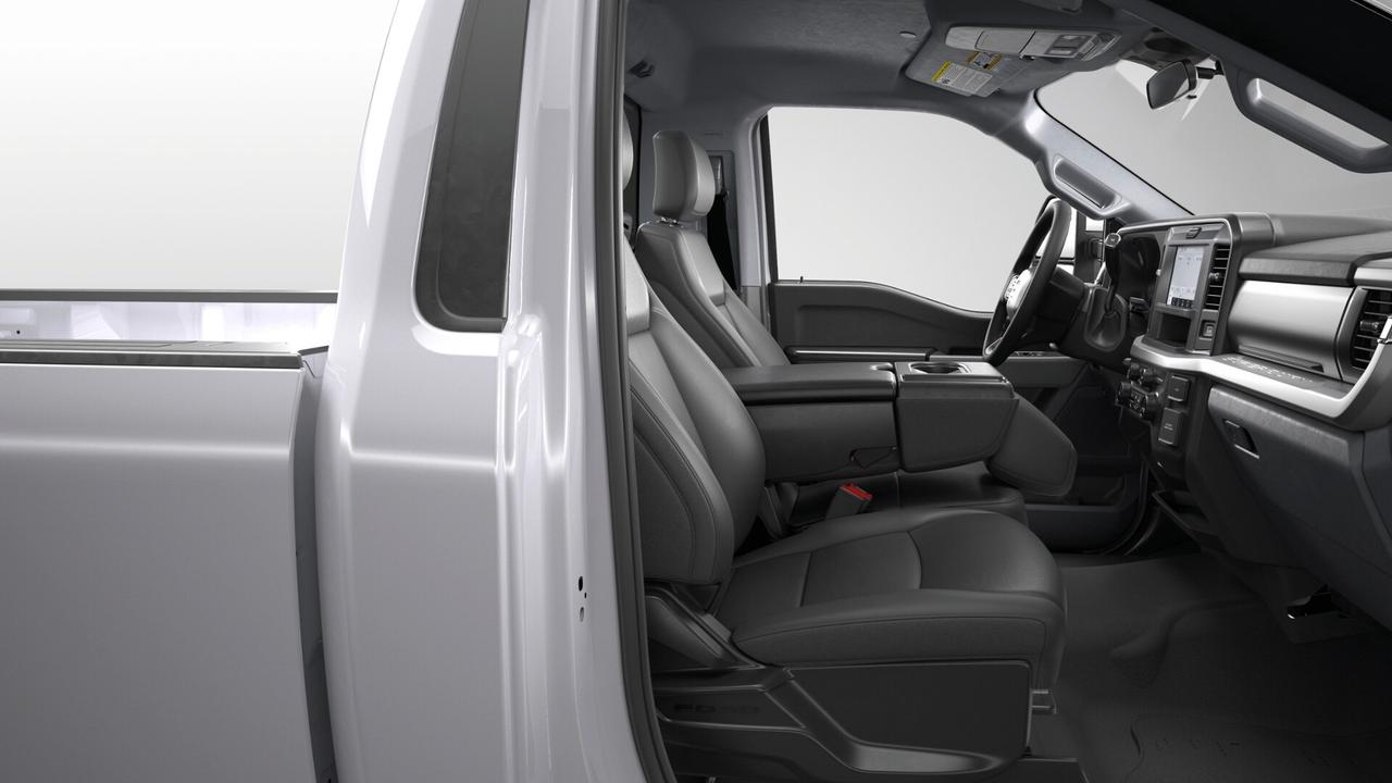 2026 Ford F-250 XLT Reg Cab 4x4 Photo