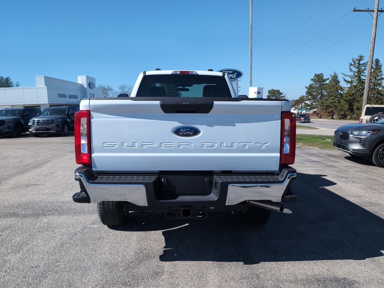 2026 Ford F-250 XLT Reg Cab 4x4 Photo4