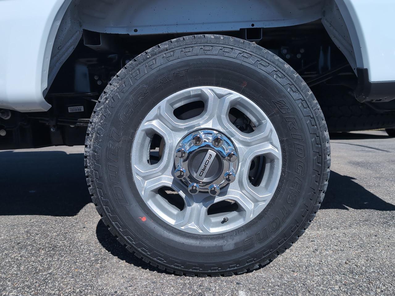 2026 Ford F-250 XLT Reg Cab 4x4 Photo