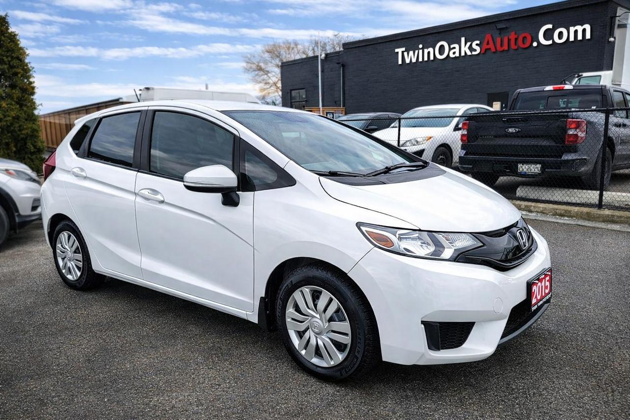 2016 Honda Fit LX | LOW KMS - Photo #1