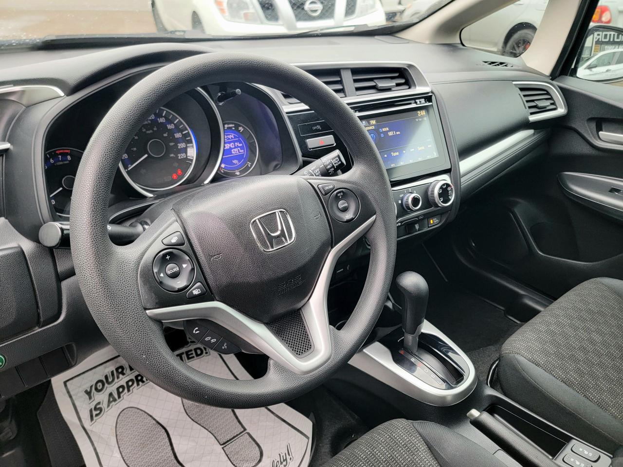 2016 Honda Fit LX | LOW KMS Photo