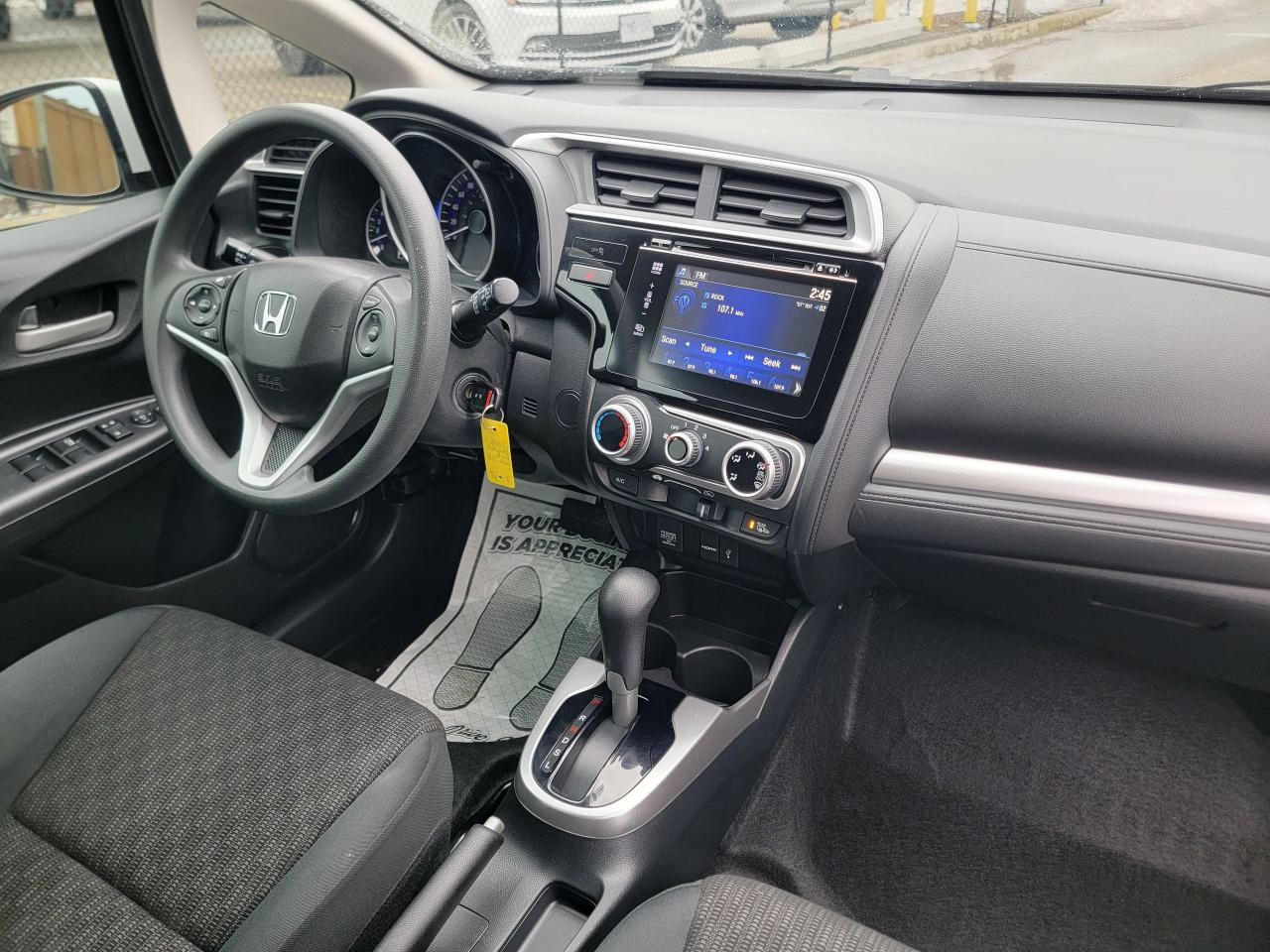 2016 Honda Fit LX | LOW KMS Photo