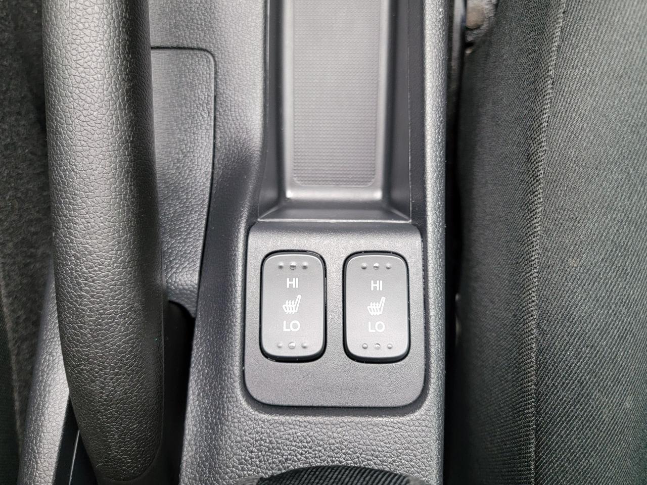 2016 Honda Fit LX | LOW KMS Photo