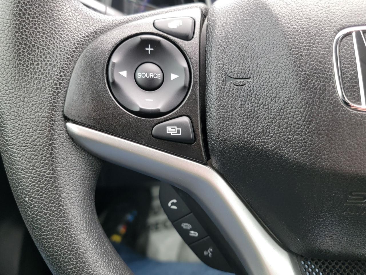 2016 Honda Fit LX | LOW KMS Photo