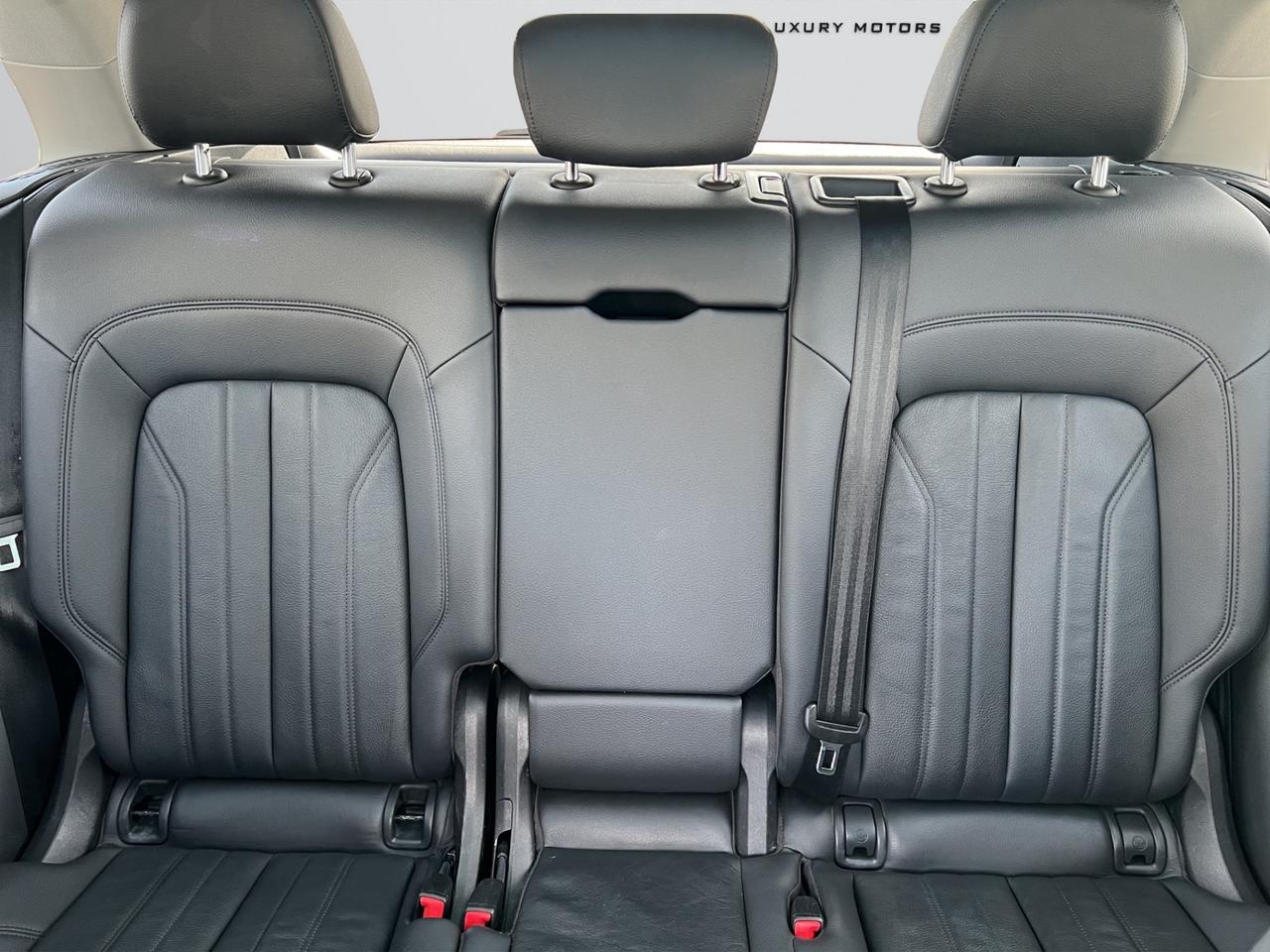 2018 Audi Q5 2.0 Progressiv Pkg - Navigation System - Panoramic Roof !!! Photo