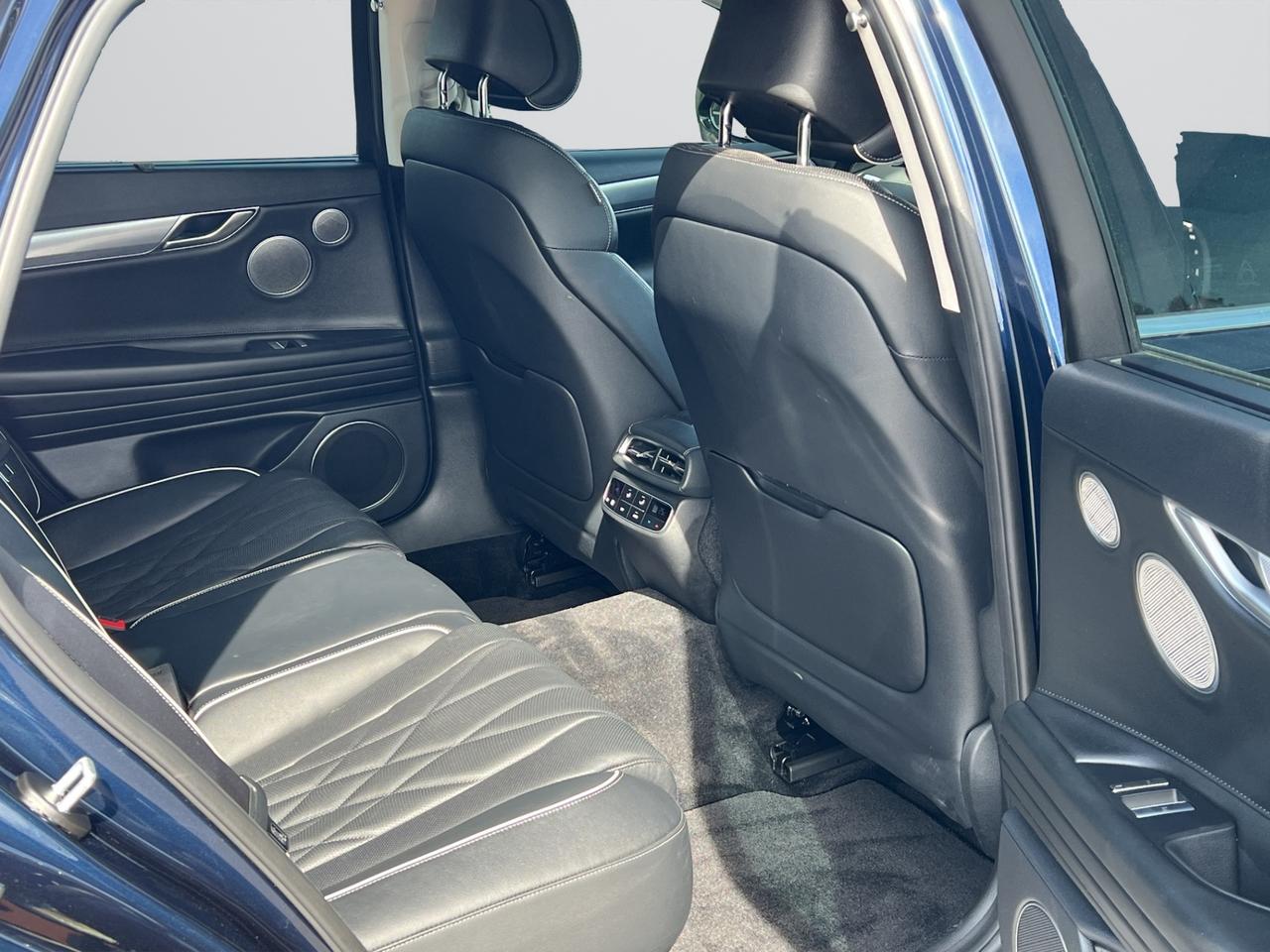 2021 Genesis G80 2.5T ADVANCED PKG - AWD - ONE OWNER CAR !!! Photo