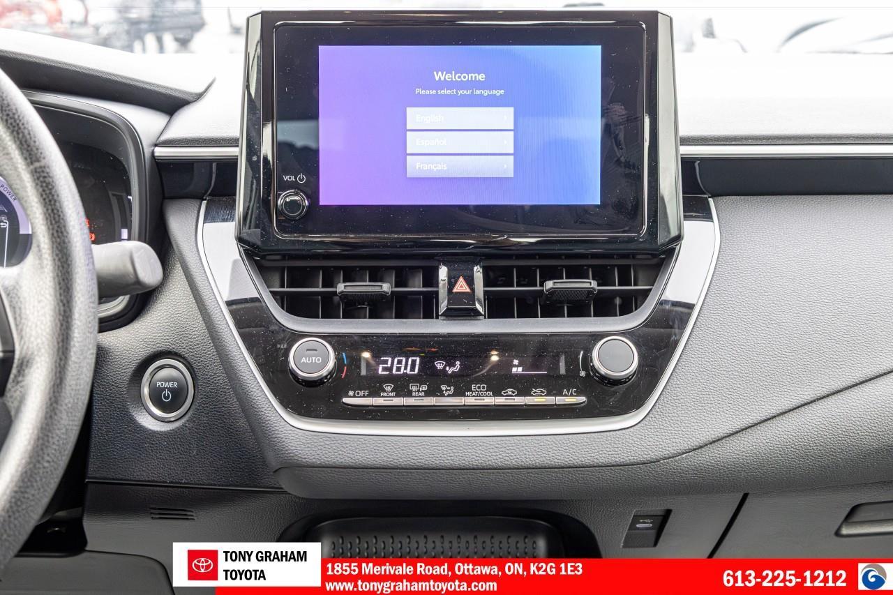 2024 Toyota Corolla Hybrid LE Photo