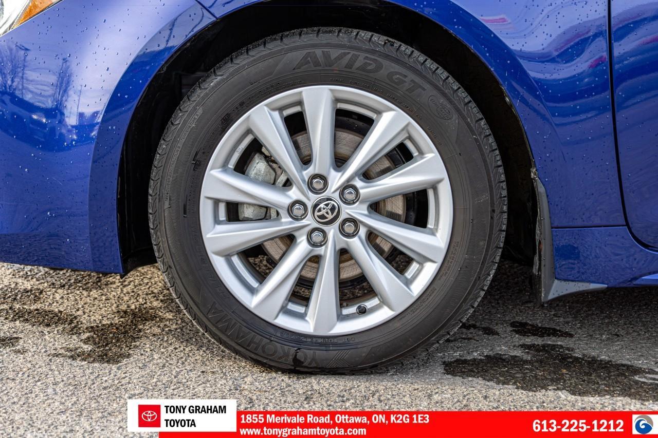 2025 Toyota Corolla Hatchback Photo