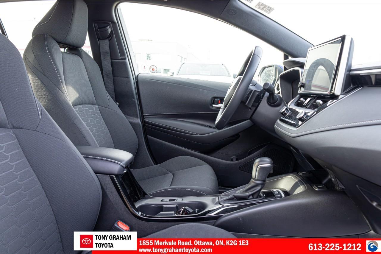 2025 Toyota Corolla Hatchback Photo