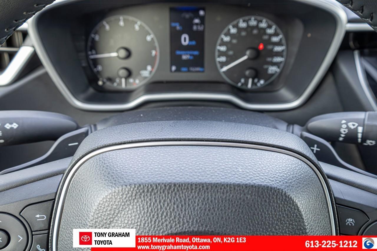 2025 Toyota Corolla Hatchback Photo