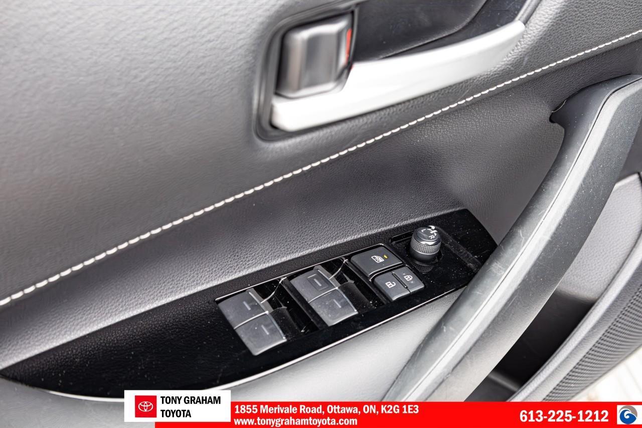 2022 Toyota Corolla Hatchback Photo