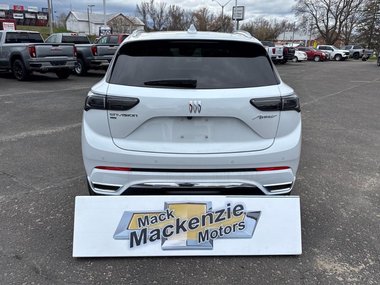 2026 Buick Envision Avenir New 2026 5 Passenger Luxury AWD SUV with Heated and Cooled Front Seats, Drivers Message Seat with Memory Seat, Heated Second Row Outboard Seats, Heated Steering Wheel, Drivers Head-Up Display, Adaptiv Photo4