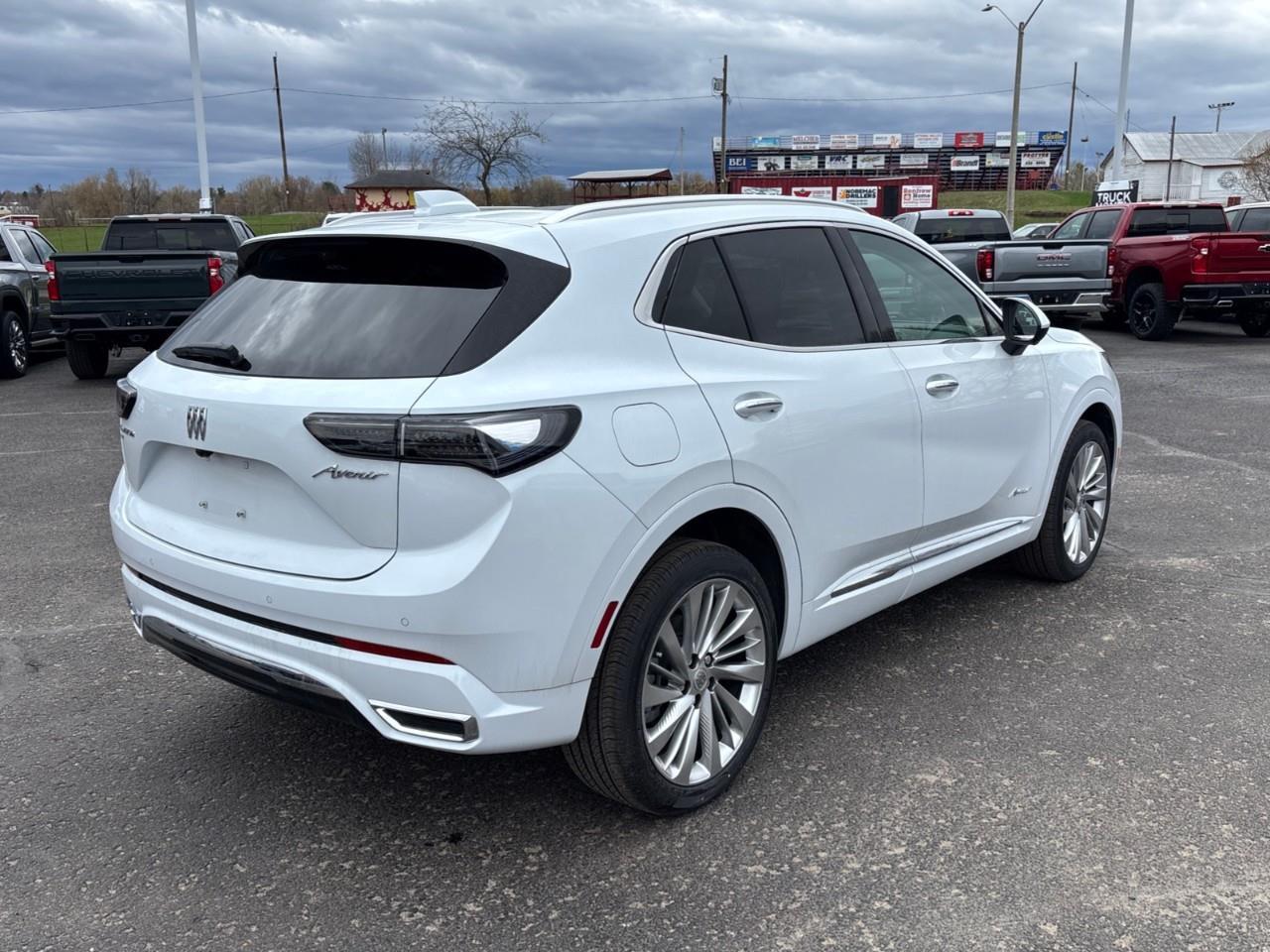 2026 Buick Envision Avenir Photo