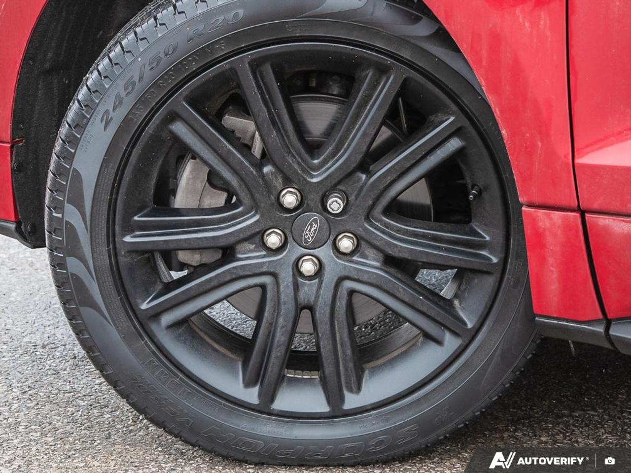 2022 Ford Edge ST Line Photo