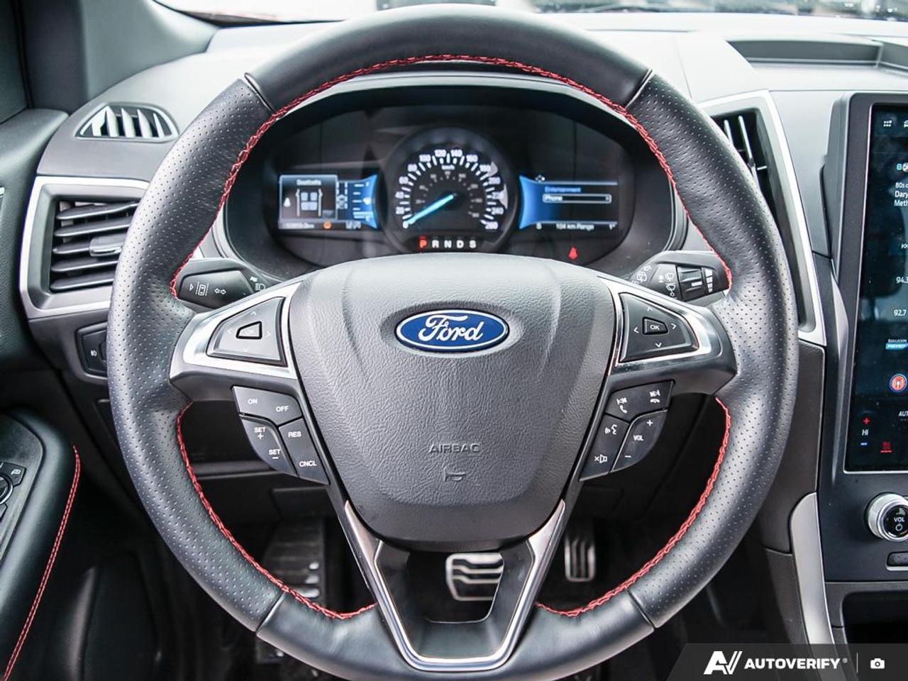2022 Ford Edge ST Line Photo