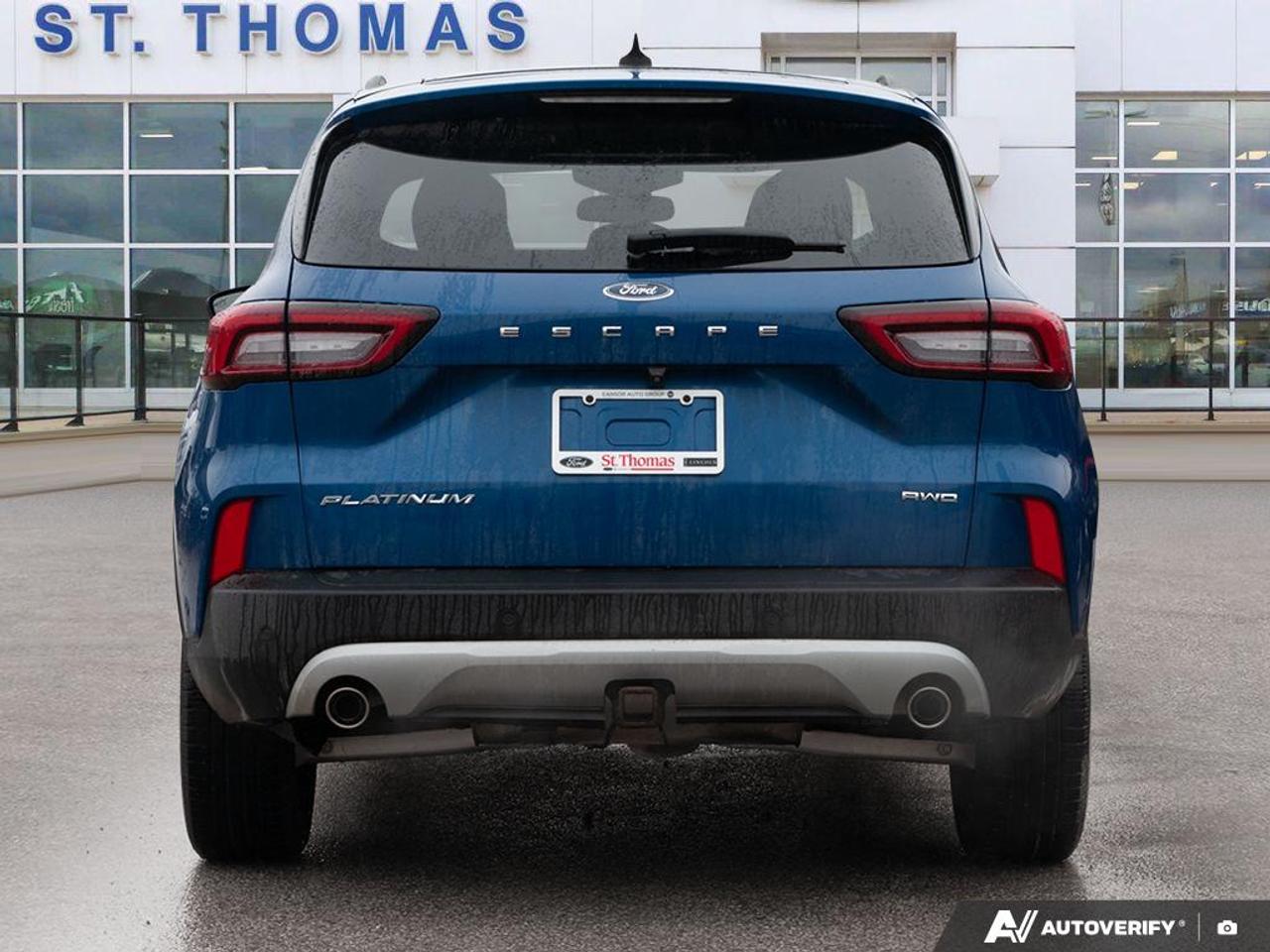 2023 Ford Escape Platinum Photo4