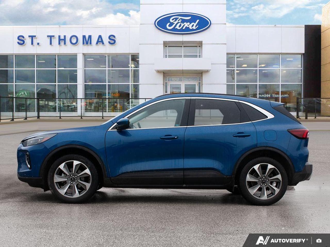 2023 Ford Escape Platinum Photo