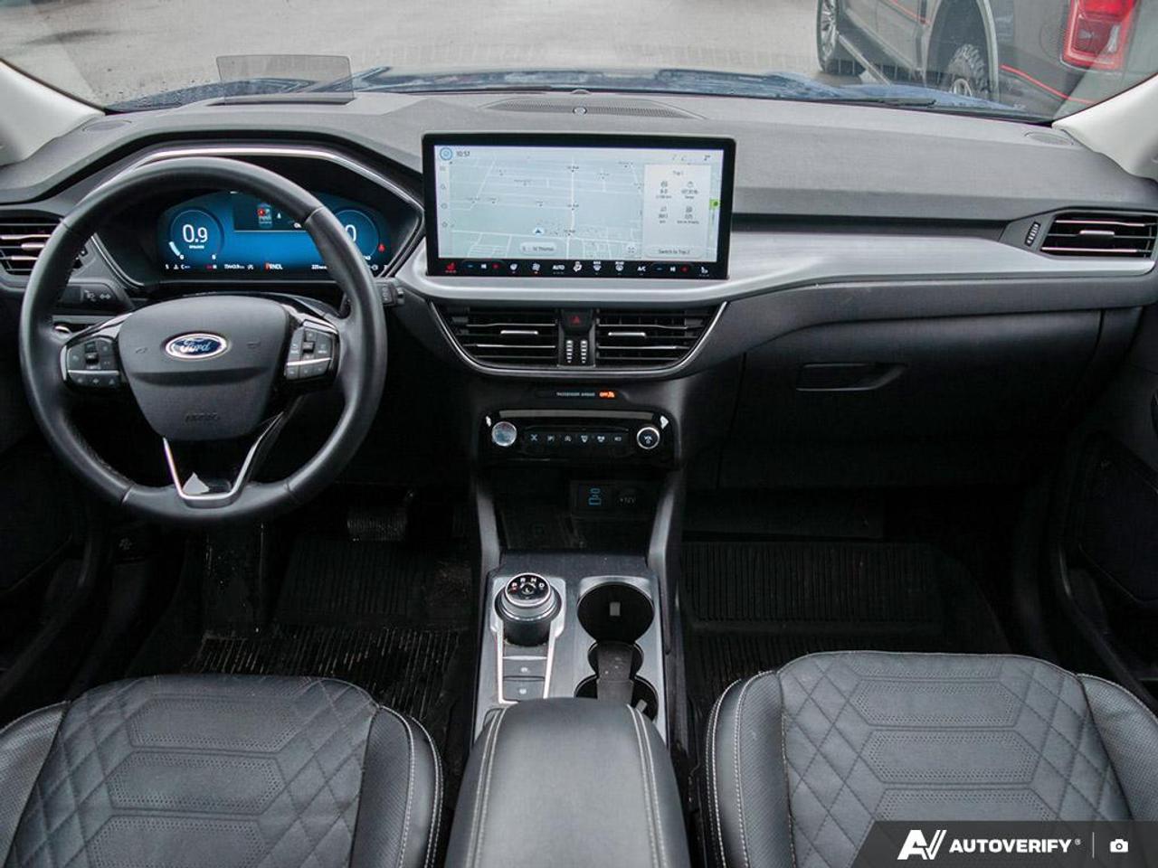 2023 Ford Escape Platinum Photo