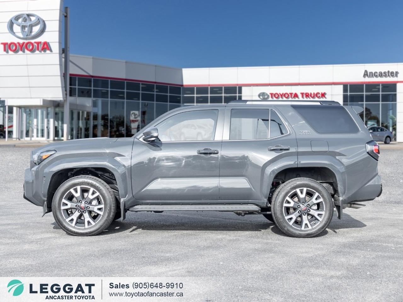 2025 Toyota 4Runner 4WD Photo2