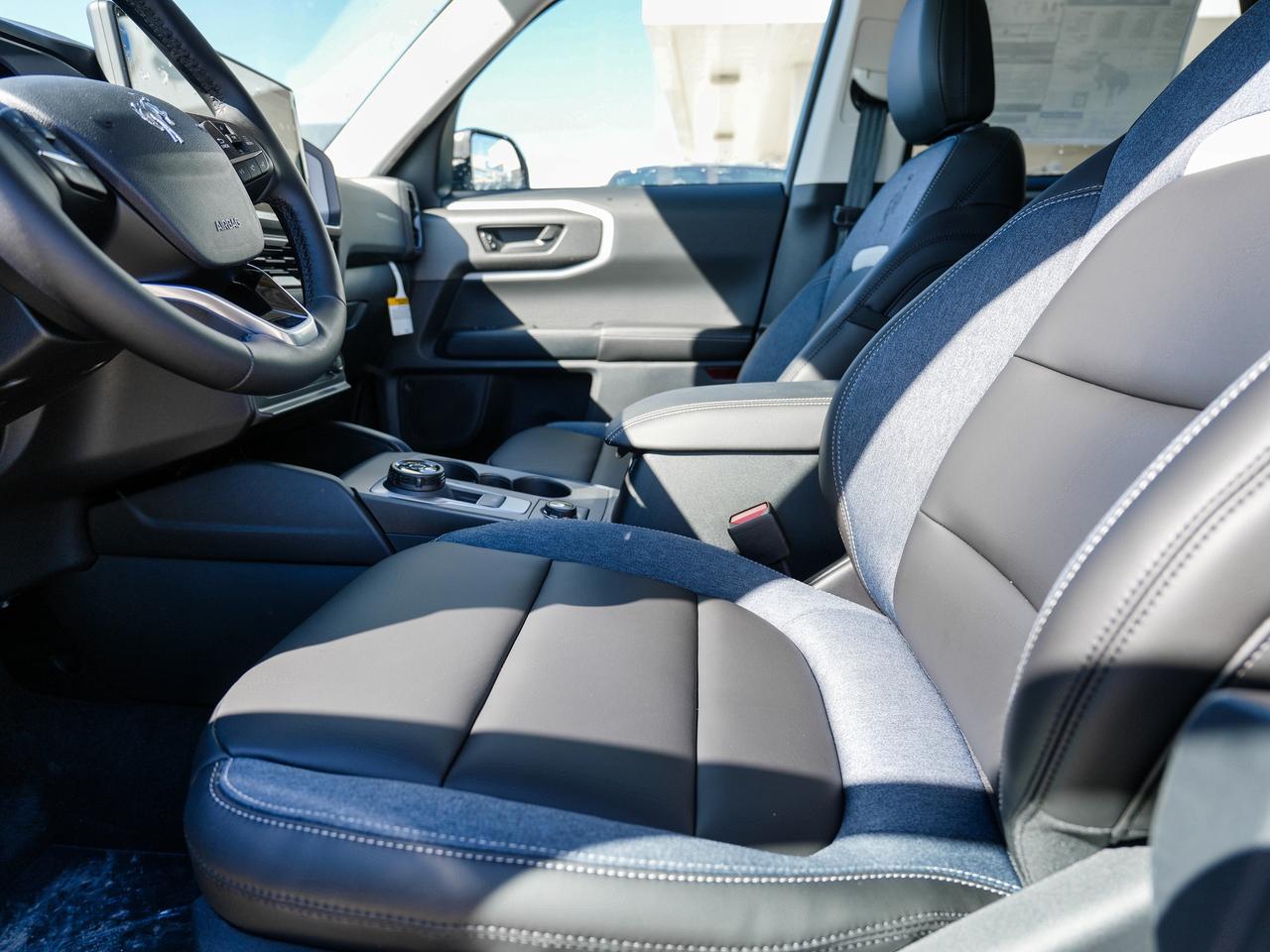 2026 Ford Bronco Sport Outer Banks | 360 BACK UP CAM | AWD | Photo