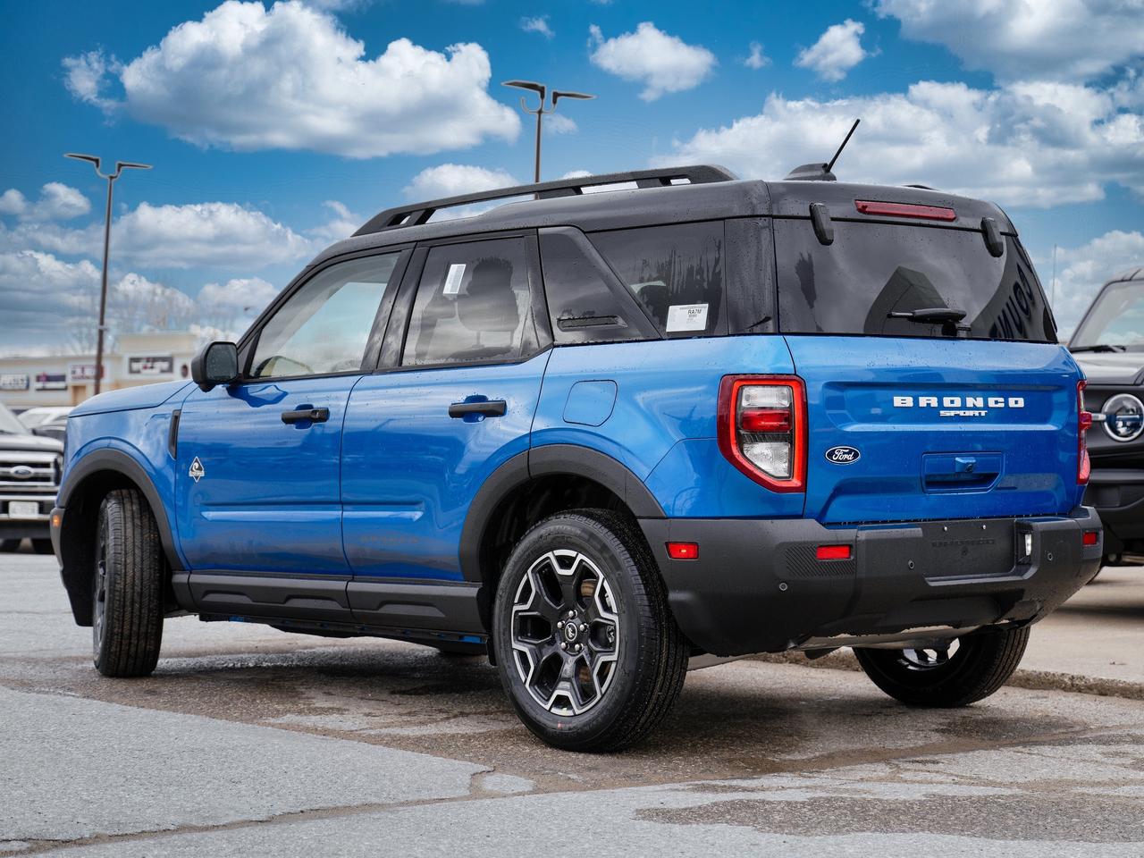 2026 Ford Bronco Sport Outer Banks TWO TONE INTERIOR | 4X4 | NAVI Photo4