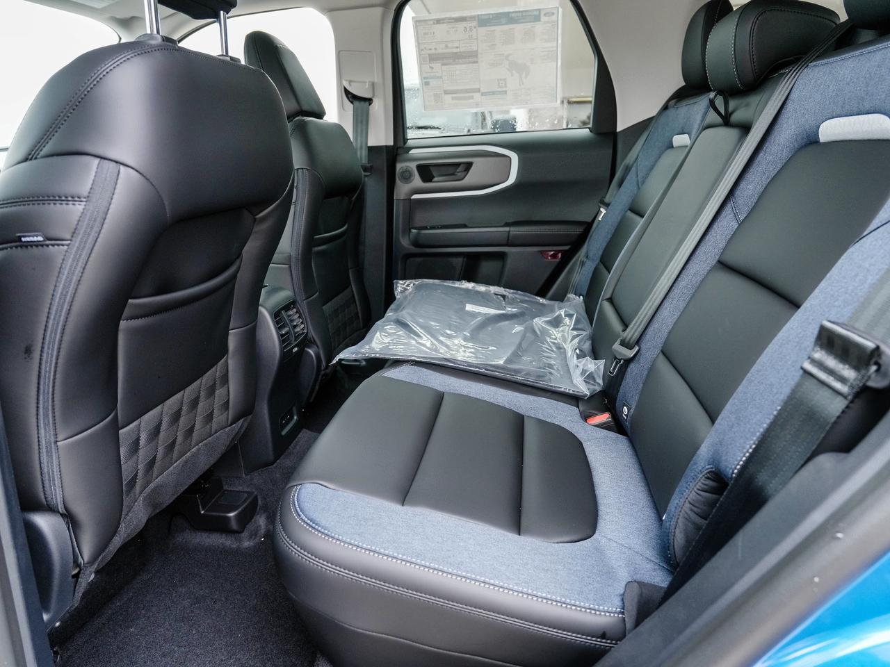 2026 Ford Bronco Sport Outer Banks TWO TONE INTERIOR | 4X4 | NAVI Photo