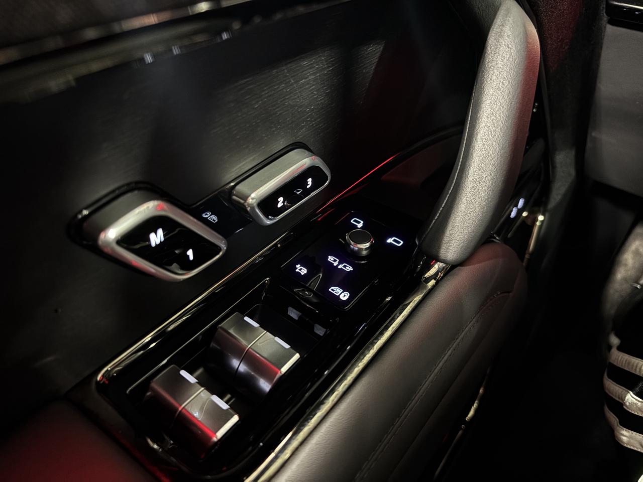 2025 Land Rover Range Rover Sport P550e Autobiography|4X4|NOLUXTAX|MASSAGE|3DCAM|HUD Photo